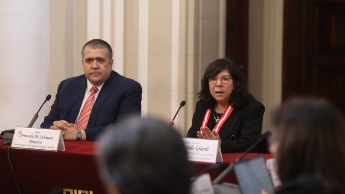 Sunarp y Poder Judicial fortalecen servicios digitales para agilizar requerimientos judiciales y avanzar hacia el cero papel. Fotografía publicada por Superintendencia Nacional de los Registros Públicos en su sala de prensa de gob.pe.