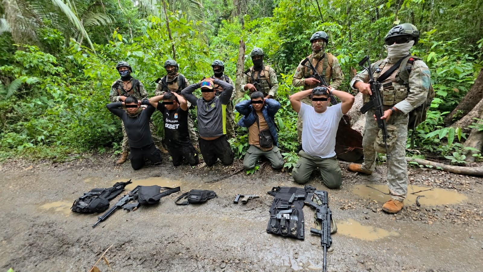 Comando Unificado: caen 13 integrantes de “Los Guardianes de la Pampa” con armas de fuego en Madre de Dios. Fotografía publicada por Ministerio del Interior en su sala de prensa de gob.pe.